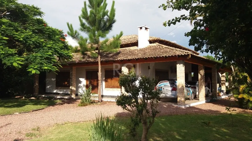 Foto 1 de Casa com 2 Quartos à venda, 220m² em Belém Novo, Porto Alegre