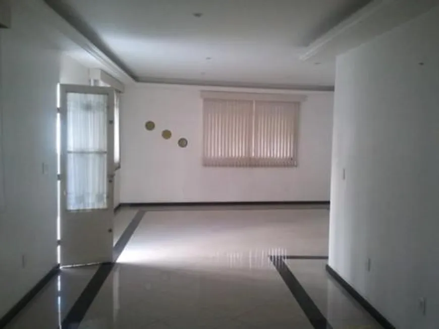 Foto 1 de Casa com 3 Quartos à venda, 150m² em Jardim Imperador, Suzano