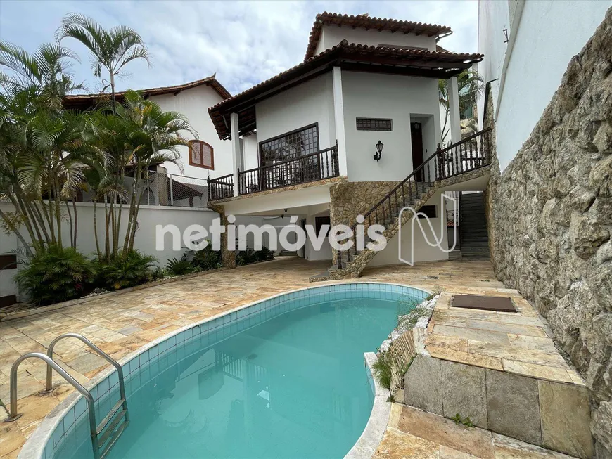 Foto 1 de Casa com 5 Quartos à venda, 320m² em Mangabeiras, Belo Horizonte