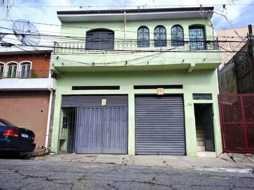 Foto 1 de Casa com 1 Quarto à venda, 171m² em Vila Nivi, São Paulo