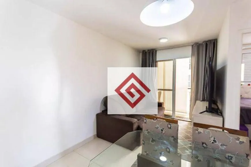 Foto 1 de Apartamento com 2 Quartos à venda, 45m² em Parque Joao Ramalho, Santo André