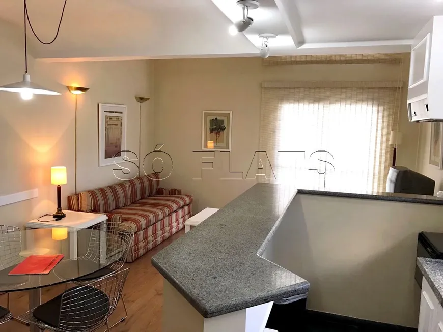 Foto 1 de Flat com 1 Quarto à venda, 56m² em Moema, São Paulo