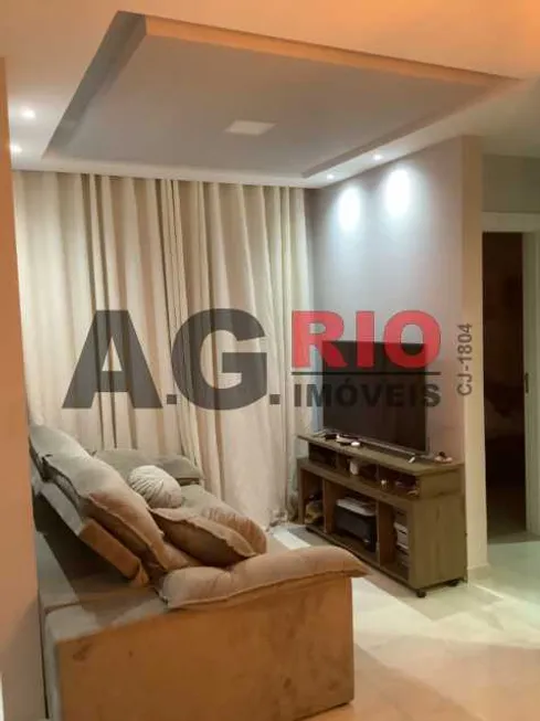 Foto 1 de Apartamento com 2 Quartos à venda, 48m² em Taquara, Rio de Janeiro
