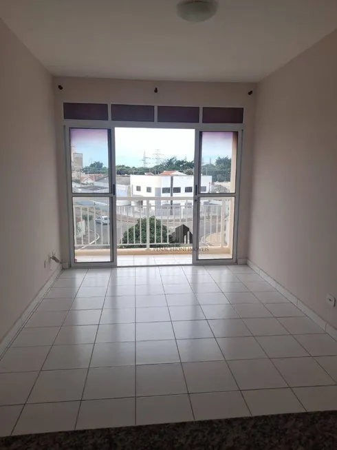 Foto 1 de Apartamento com 3 Quartos à venda, 63m² em Vila Omar, Americana