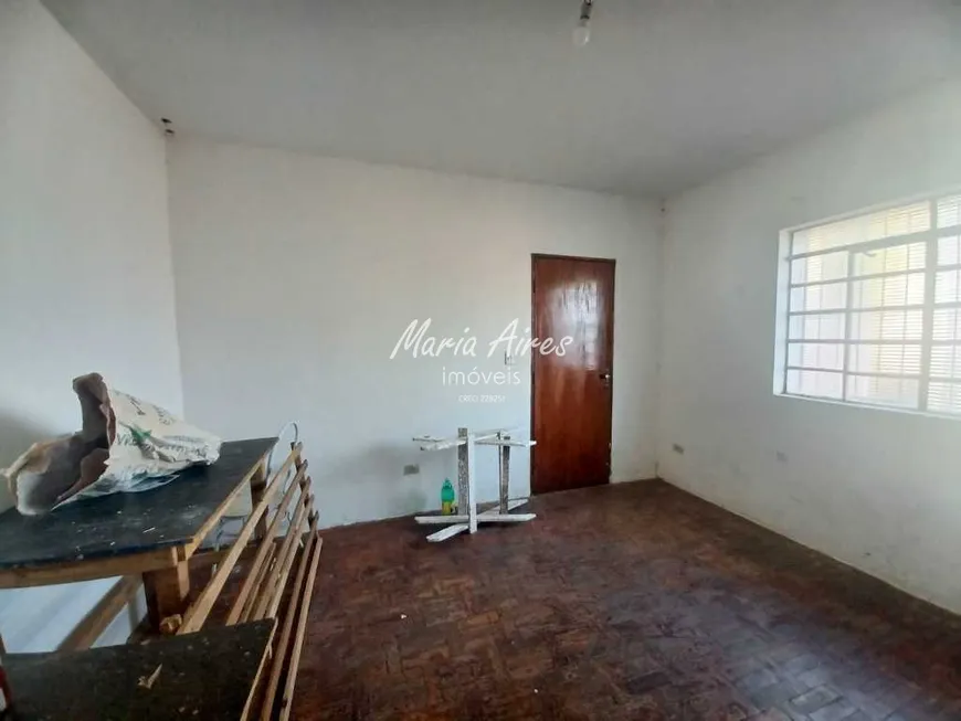 Foto 1 de Casa com 2 Quartos para venda ou aluguel, 318m² em Vila Celina, São Carlos