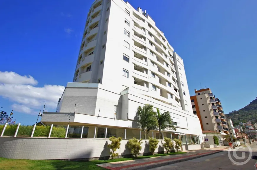 Foto 1 de Apartamento com 2 Quartos para alugar, 138m² em Trindade, Florianópolis