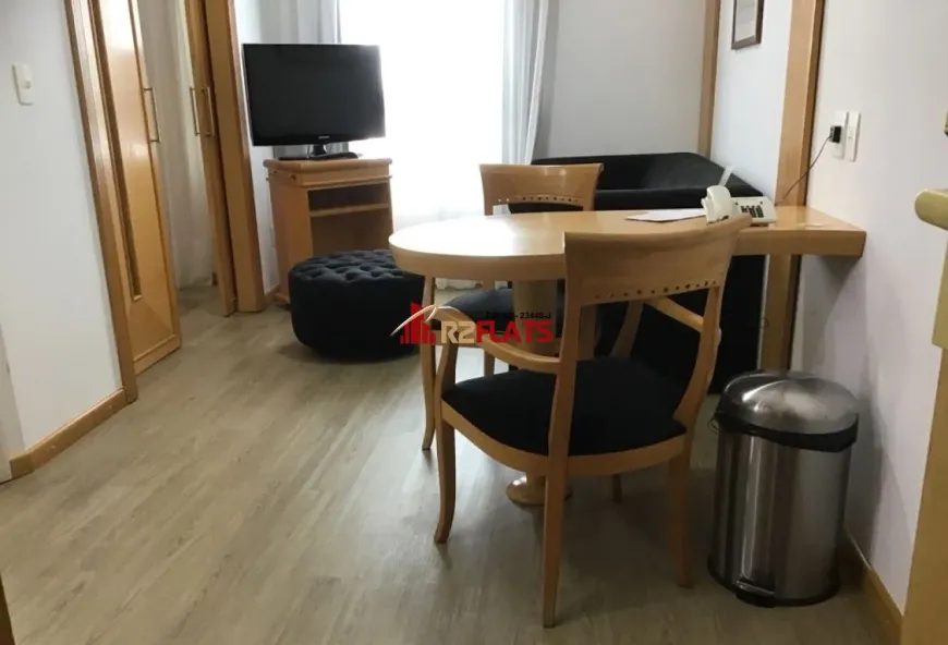 Foto 1 de Flat com 1 Quarto à venda, 28m² em Pinheiros, São Paulo