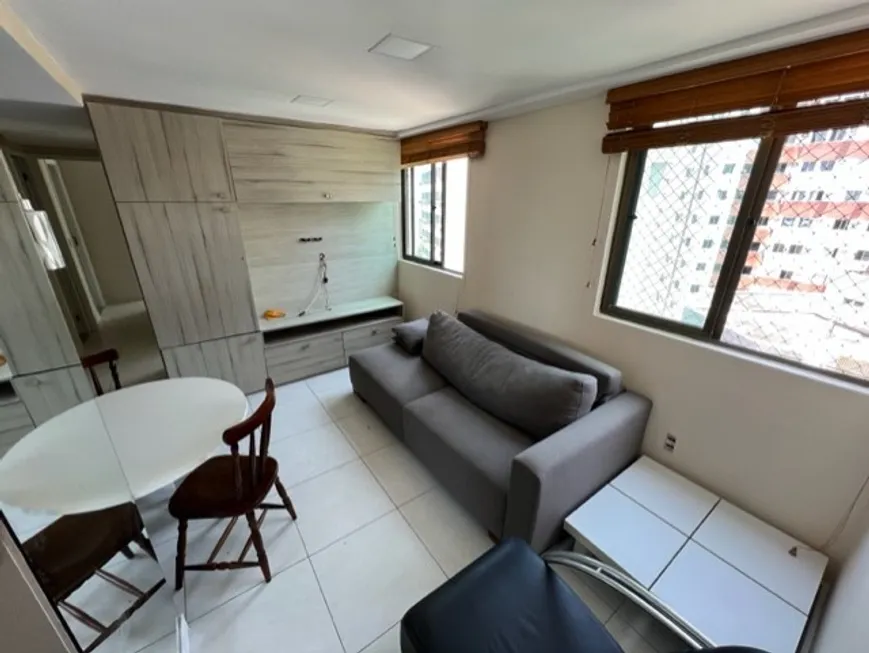 Foto 1 de Apartamento com 2 Quartos à venda, 45m² em Boa Viagem, Recife