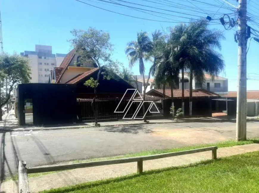 Foto 1 de Imóvel Comercial com 4 Quartos para alugar, 200m² em Jardim Araxá, Marília