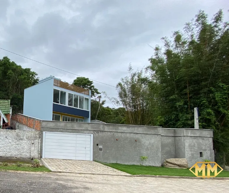 Foto 1 de Casa com 2 Quartos à venda, 100m² em Daniela, Florianópolis