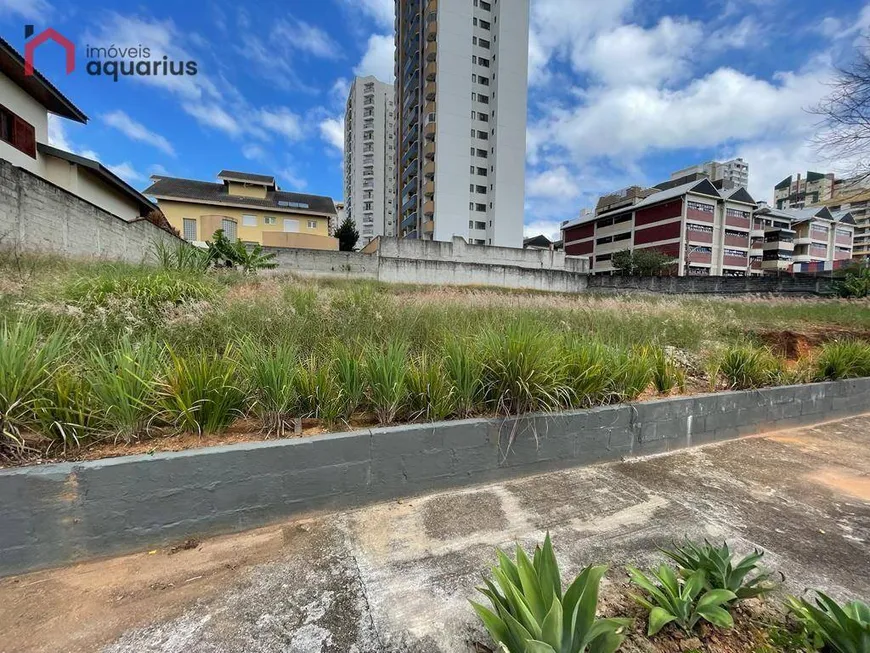 Foto 1 de Lote/Terreno à venda, 617m² em Jardim Aquarius, São José dos Campos