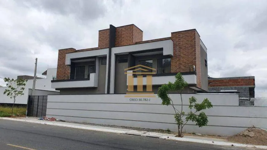 Foto 1 de Sobrado com 2 Quartos à venda, 77m² em Loteamento Parque do Museu, Caçapava