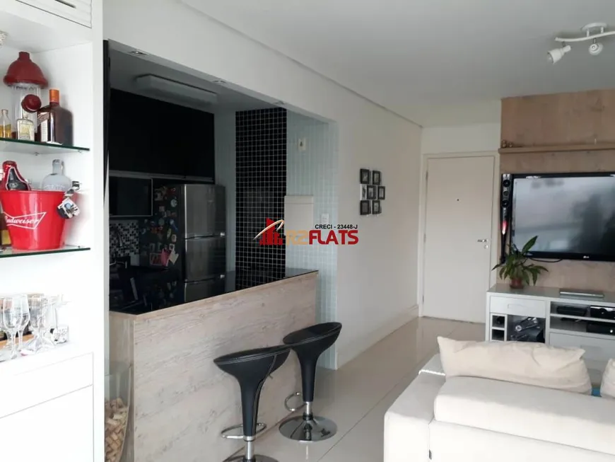 Foto 1 de Flat com 1 Quarto para alugar, 32m² em Moema, São Paulo