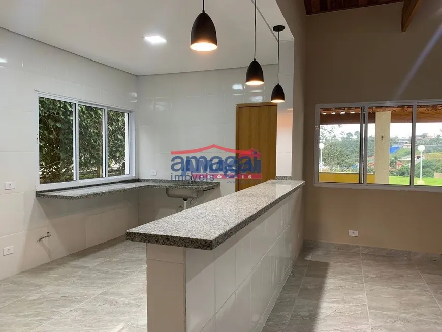 Foto 1 de Casa de Condomínio com 3 Quartos para alugar, 203m² em Loteamento Residencial Parque Lago Dourado, Jacareí