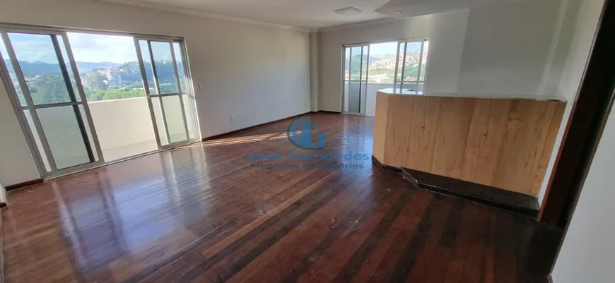 Foto 1 de Apartamento com 3 Quartos à venda, 183m² em Centro, São Lourenço