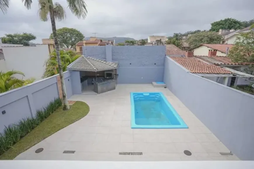 Foto 1 de Casa com 2 Quartos à venda, 150m² em Barra do Una, São Sebastião