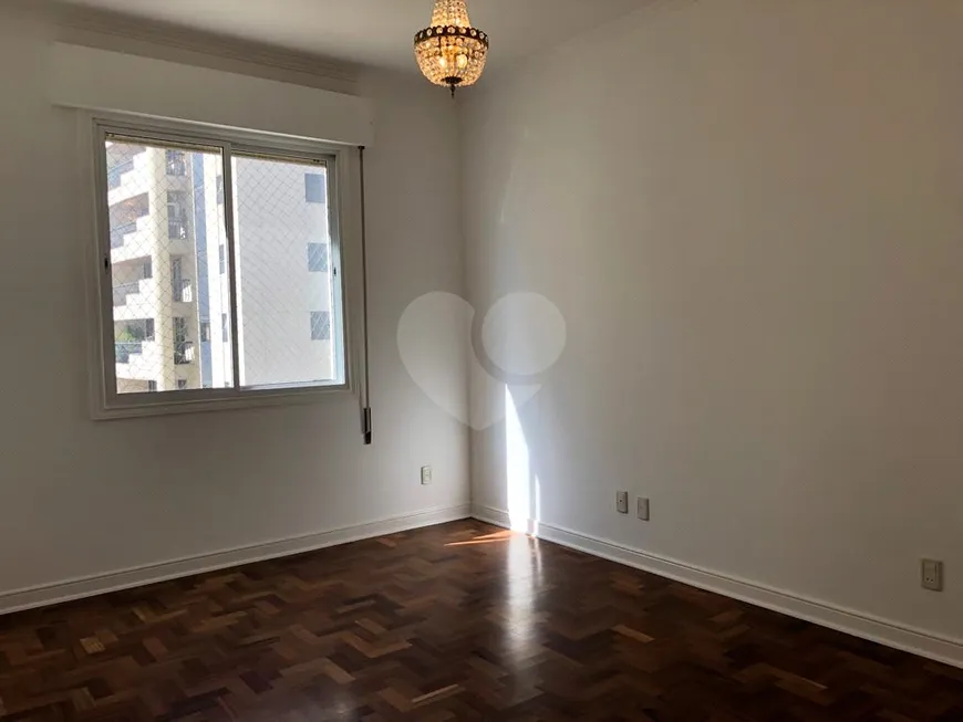 Foto 1 de Apartamento com 3 Quartos para alugar, 300m² em Jardim América, São Paulo