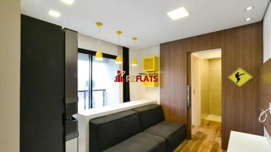 Foto 1 de Flat com 1 Quarto para alugar, 35m² em Vila Olímpia, São Paulo