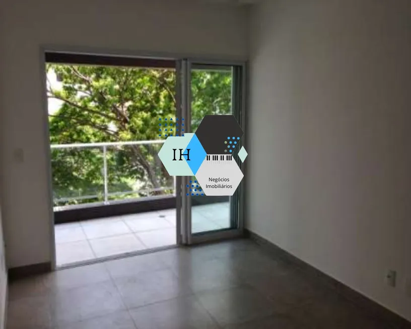 Foto 1 de Apartamento com 1 Quarto para alugar, 50m² em Campo Belo, São Paulo