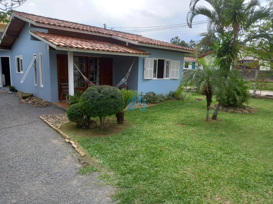 Foto 1 de Casa com 2 Quartos à venda, 128m² em Ambrósio, Garopaba