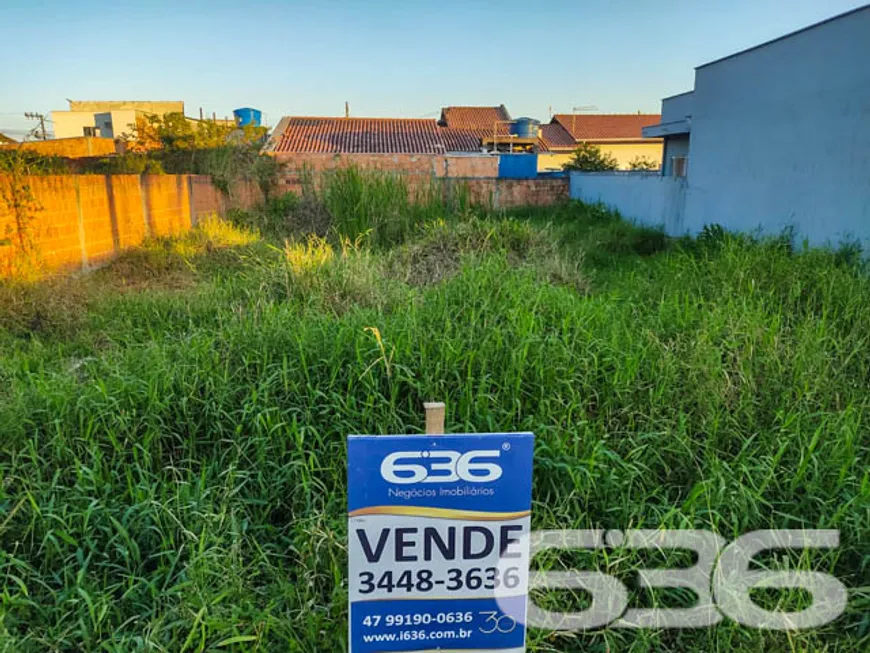 Foto 1 de Lote/Terreno à venda, 300m² em Ubatuba, São Francisco do Sul