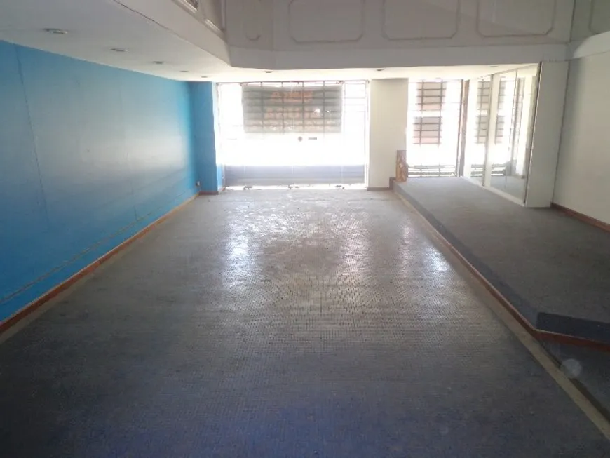 Foto 1 de Sala Comercial para alugar, 500m² em Floresta, Porto Alegre