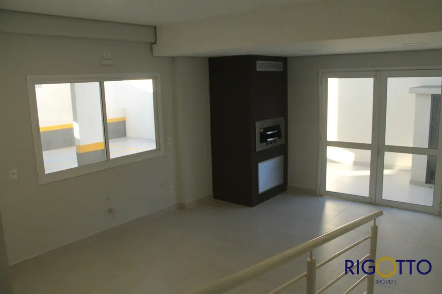Foto 1 de Apartamento com 2 Quartos à venda, 73m² em Planalto, Caxias do Sul