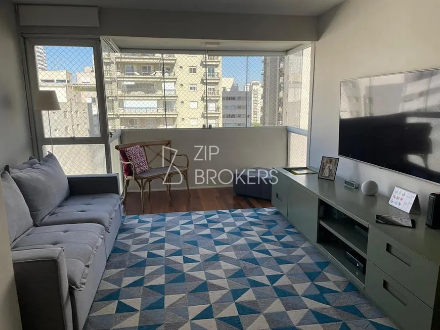 Foto 1 de Apartamento com 3 Quartos à venda, 100m² em Vila Uberabinha, São Paulo