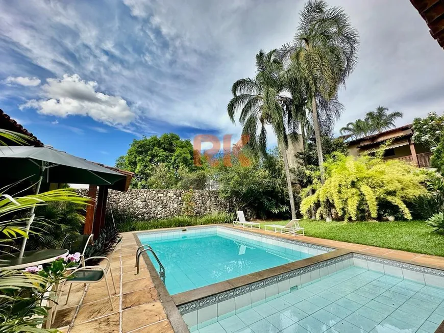 Foto 1 de Casa com 3 Quartos à venda, 466m² em Bandeirantes, Belo Horizonte