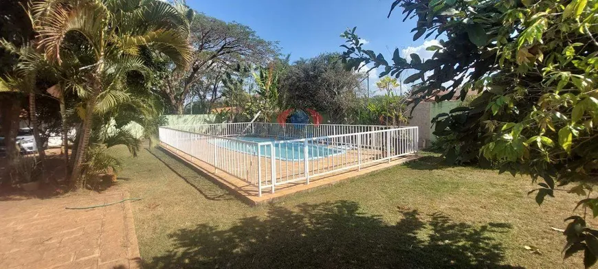 Foto 1 de Fazenda/Sítio com 7 Quartos à venda, 303m² em VALE DO SOL, Indaiatuba