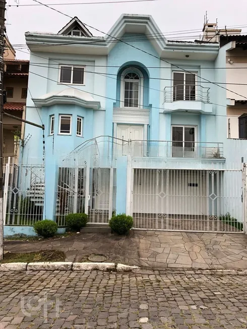 Foto 1 de Casa com 3 Quartos à venda, 390m² em Marechal Rondon, Canoas