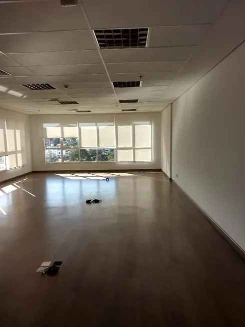 Foto 1 de Sala Comercial para alugar, 120m² em Sítio Tamboré Alphaville, Barueri