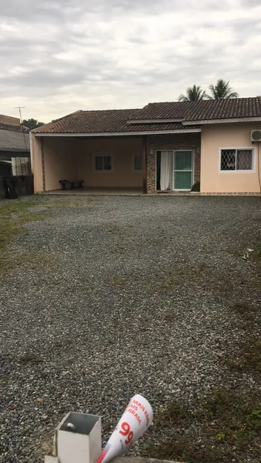 Foto 1 de Casa com 2 Quartos à venda, 90m² em Paranaguamirim, Joinville