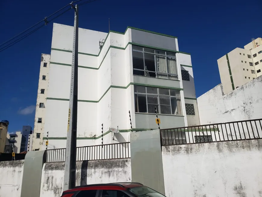 Foto 1 de Apartamento com 4 Quartos à venda, 143m² em Amaralina, Salvador