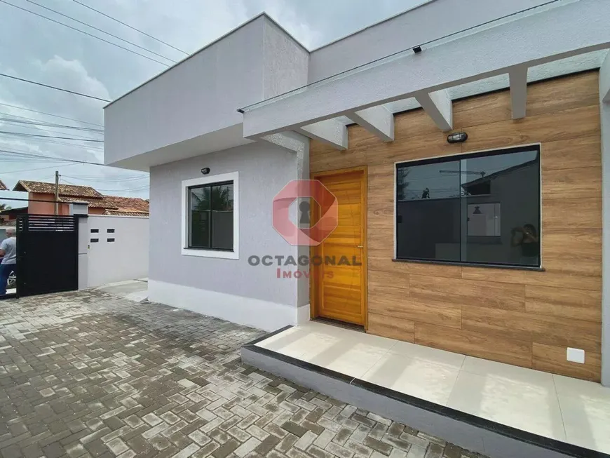 Foto 1 de Casa com 2 Quartos à venda, 57m² em Jardim Atlântico Central, Maricá