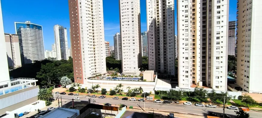 Foto 1 de Apartamento com 2 Quartos à venda, 77m² em Jardim Goiás, Goiânia