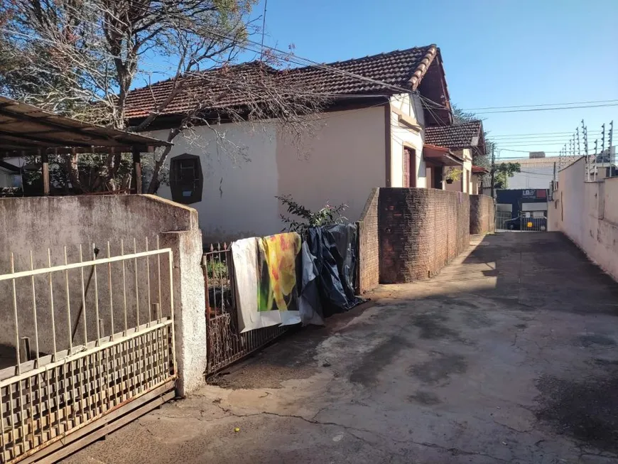 Foto 1 de Imóvel Comercial com 10 Quartos à venda, 350m² em Centro, Londrina