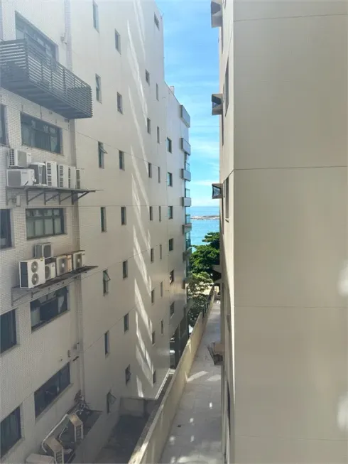 Foto 1 de Apartamento com 4 Quartos à venda, 230m² em Praia da Costa, Vila Velha