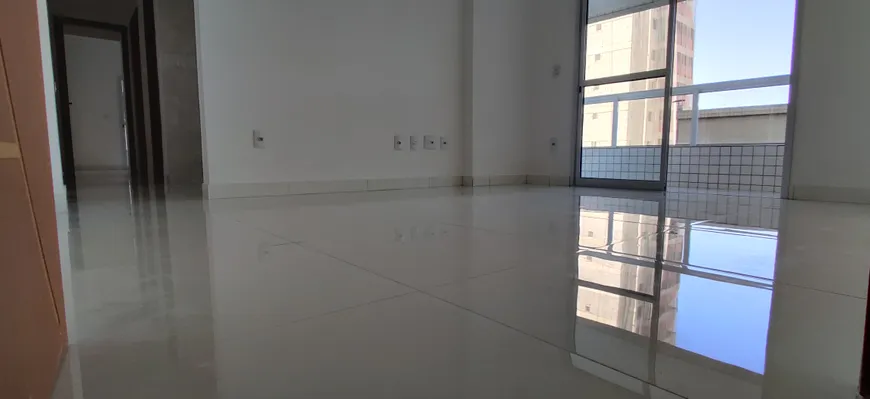 Foto 1 de Apartamento com 2 Quartos à venda, 71m² em Canto do Forte, Praia Grande