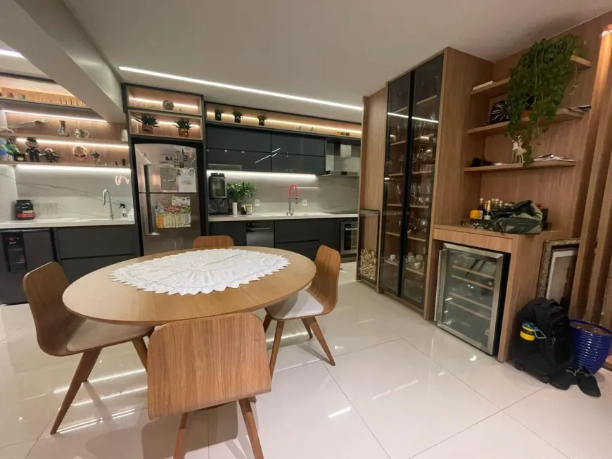 Foto 1 de Apartamento com 3 Quartos à venda, 135m² em Setor Bueno, Goiânia