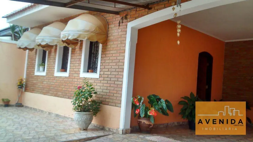 Foto 1 de Casa com 3 Quartos à venda, 180m² em Santa Cecilia, Paulínia