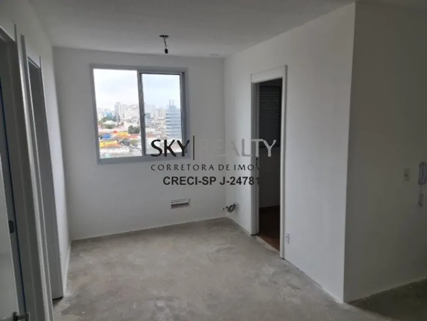 Foto 1 de Apartamento com 2 Quartos à venda, 34m² em Santo Amaro, São Paulo