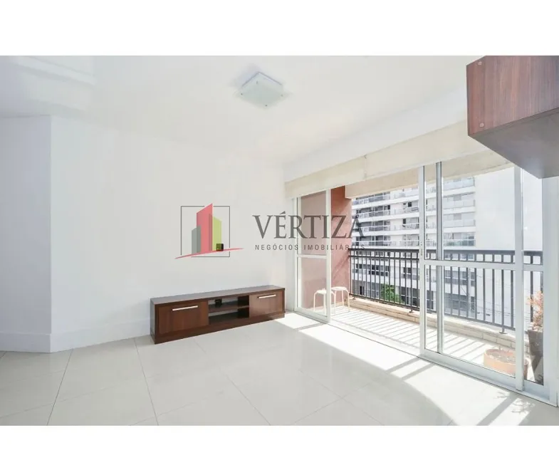 Foto 1 de Apartamento com 2 Quartos à venda, 65m² em Vila Olímpia, São Paulo