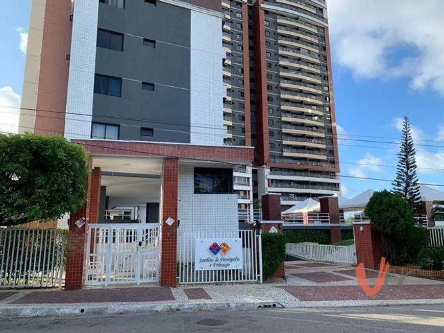 Foto 1 de Apartamento com 3 Quartos para alugar, 112m² em Salinas, Fortaleza