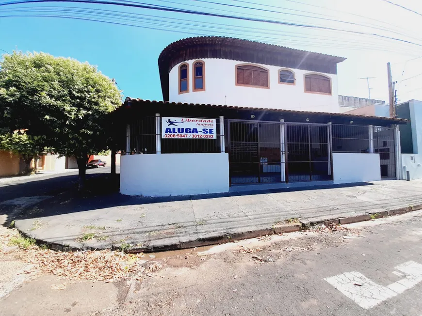 Foto 1 de Sobrado com 3 Quartos à venda, 220m² em Jardim Vale do Sol, São José do Rio Preto