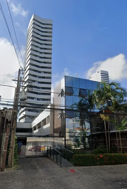 Foto 1 de Apartamento com 2 Quartos para alugar, 78m² em Umarizal, Belém