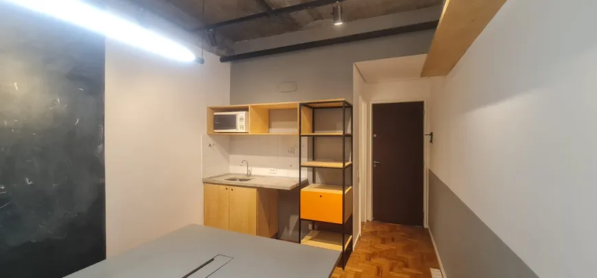 Foto 1 de Sala Comercial para alugar, 25m² em Bela Vista, São Paulo