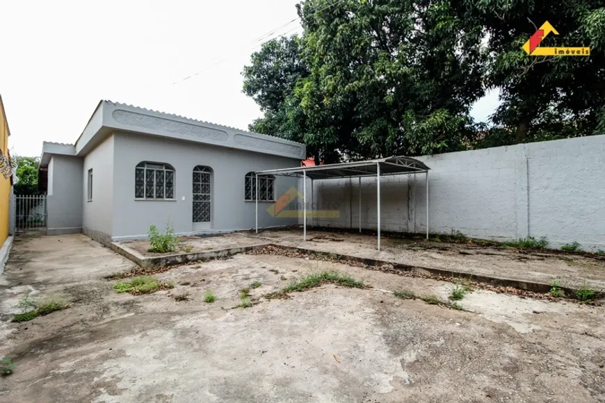 Foto 1 de Casa com 3 Quartos à venda, 70m² em Manoel Valinhas, Divinópolis