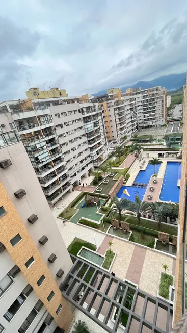 Foto 1 de Apartamento com 2 Quartos para alugar, 120m² em Recreio Dos Bandeirantes, Rio de Janeiro