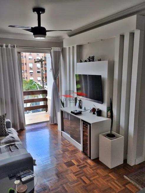 Foto 1 de Apartamento com 2 Quartos à venda, 66m² em Jardim Lindóia, Porto Alegre